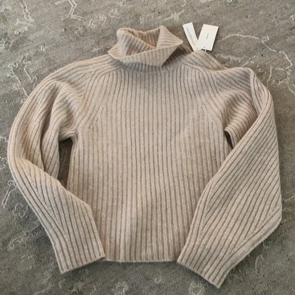 Vince 100% cashmere sweater new with tag - Picture 8 of 13